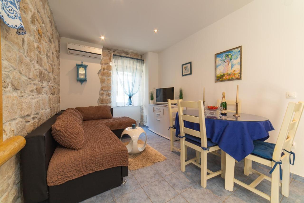 Apartments Villa Mira Kaštela Εξωτερικό φωτογραφία
