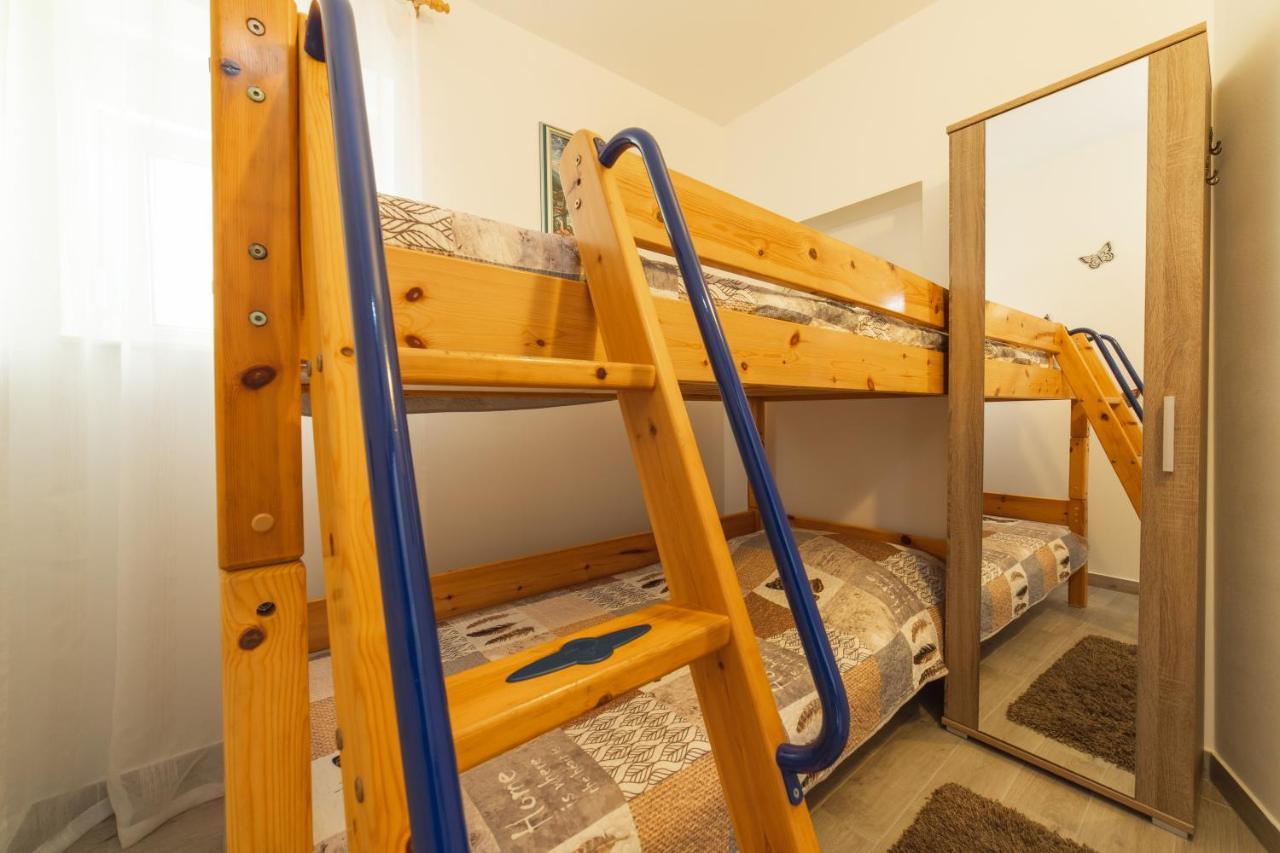 Apartments Villa Mira Kaštela Εξωτερικό φωτογραφία