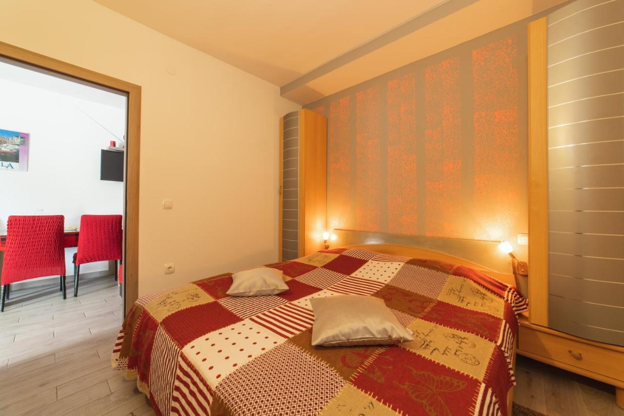 Apartments Villa Mira Kaštela Εξωτερικό φωτογραφία