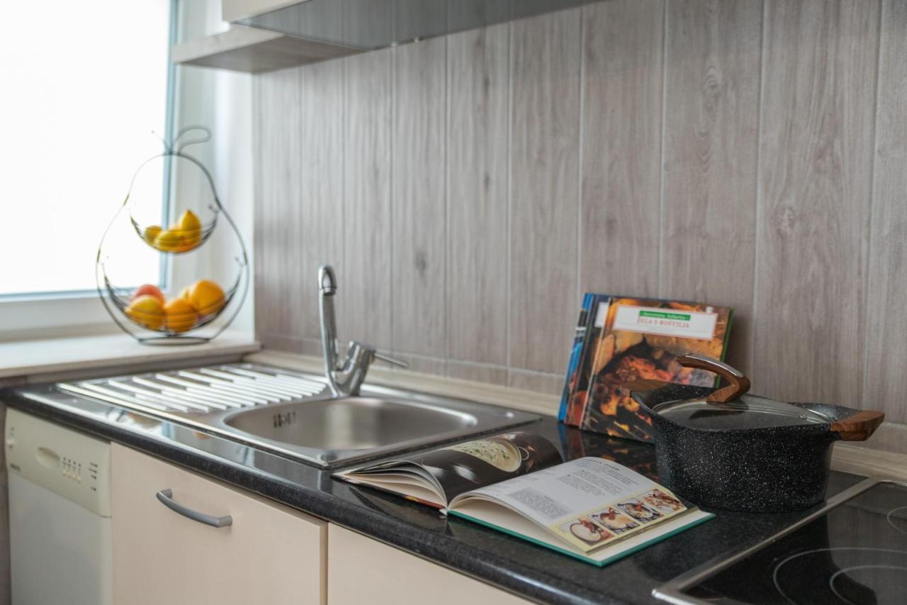 Apartments Villa Mira Kaštela Εξωτερικό φωτογραφία